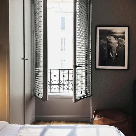 Apartment Romantic Montmartre - Bright - *