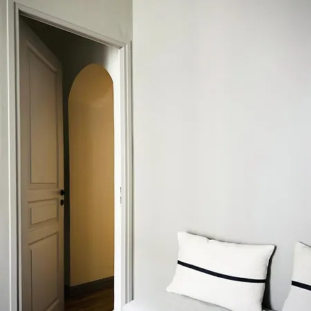 Apartment Romantic Montmartre - Bright - *