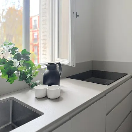 Apartment Romantic Montmartre - Bright - Paris